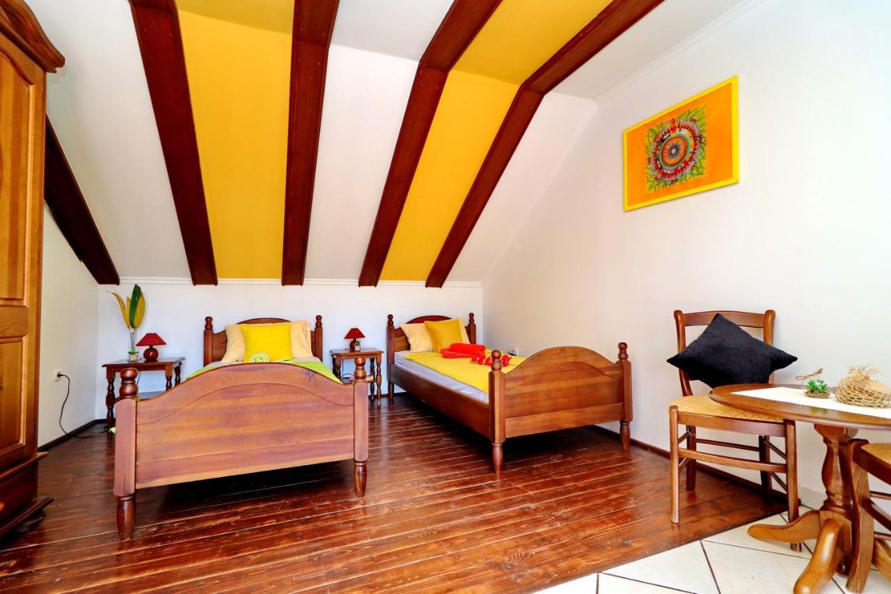 Fancy Apartments Marco Vela Luka Buitenkant foto